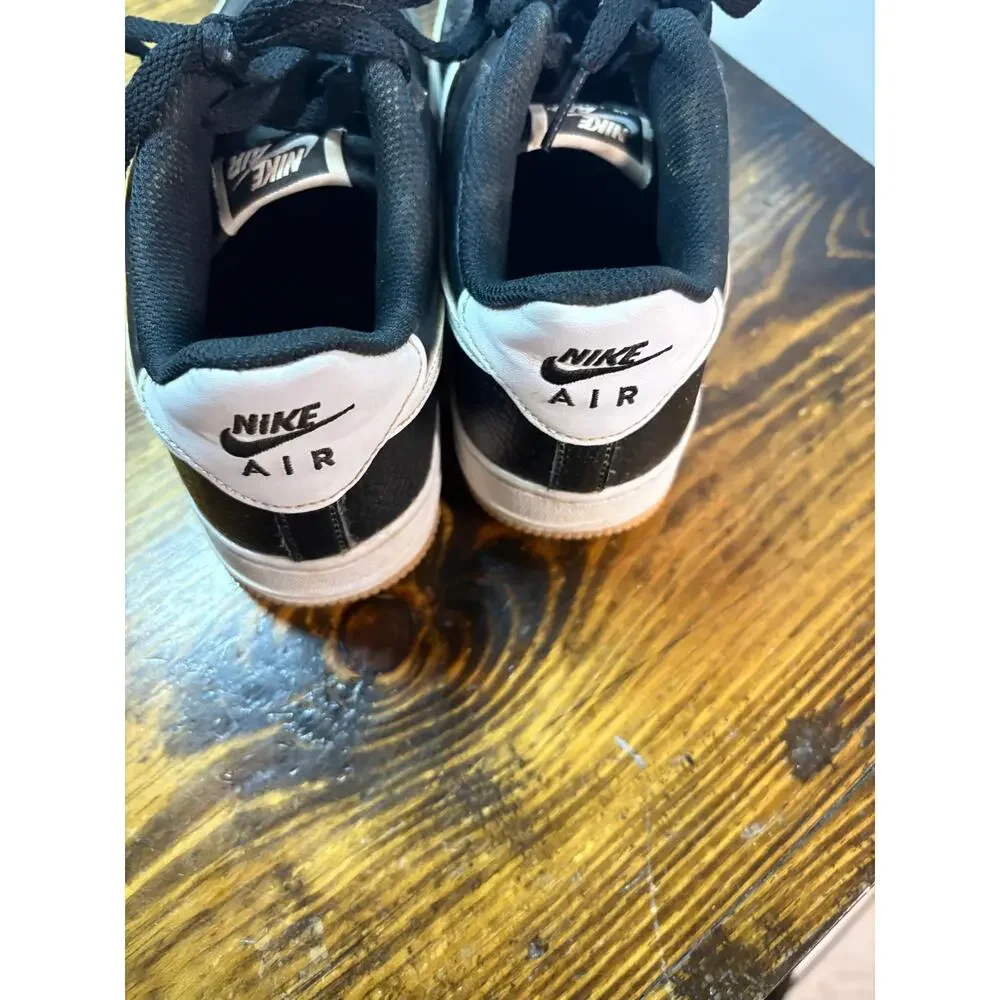 Nike‎ Black Sneakers Size 5Y